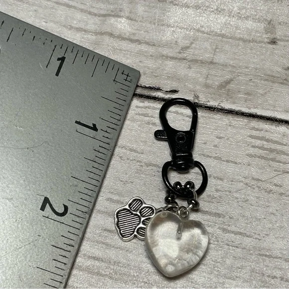 CCO REDUCED Clear Quartz Crystal Pet Charm Or Keychain Or Purse Toggle - Picture 10 of 10